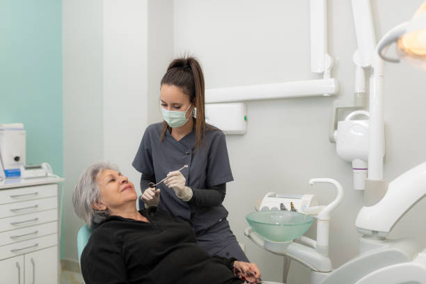 Best Emergency Root Canal Treatment in Chigan Center, MI